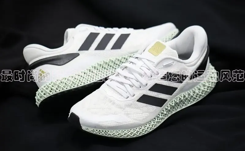 意昂3平台注册网页版百度安全社区最时尚的粉裤子运动鞋，打造您的运动风范