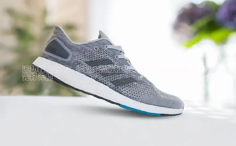 意昂三登录入口百度游戏运动鞋上有洞：修复、预防和购买提示，让您的鞋子保持
完好无损